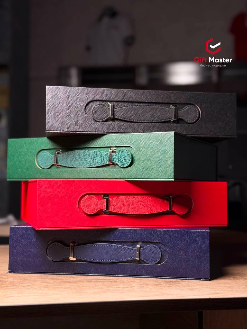 GIFT MASTER — Ваш идеальный партнер для создания бизнес-подарков